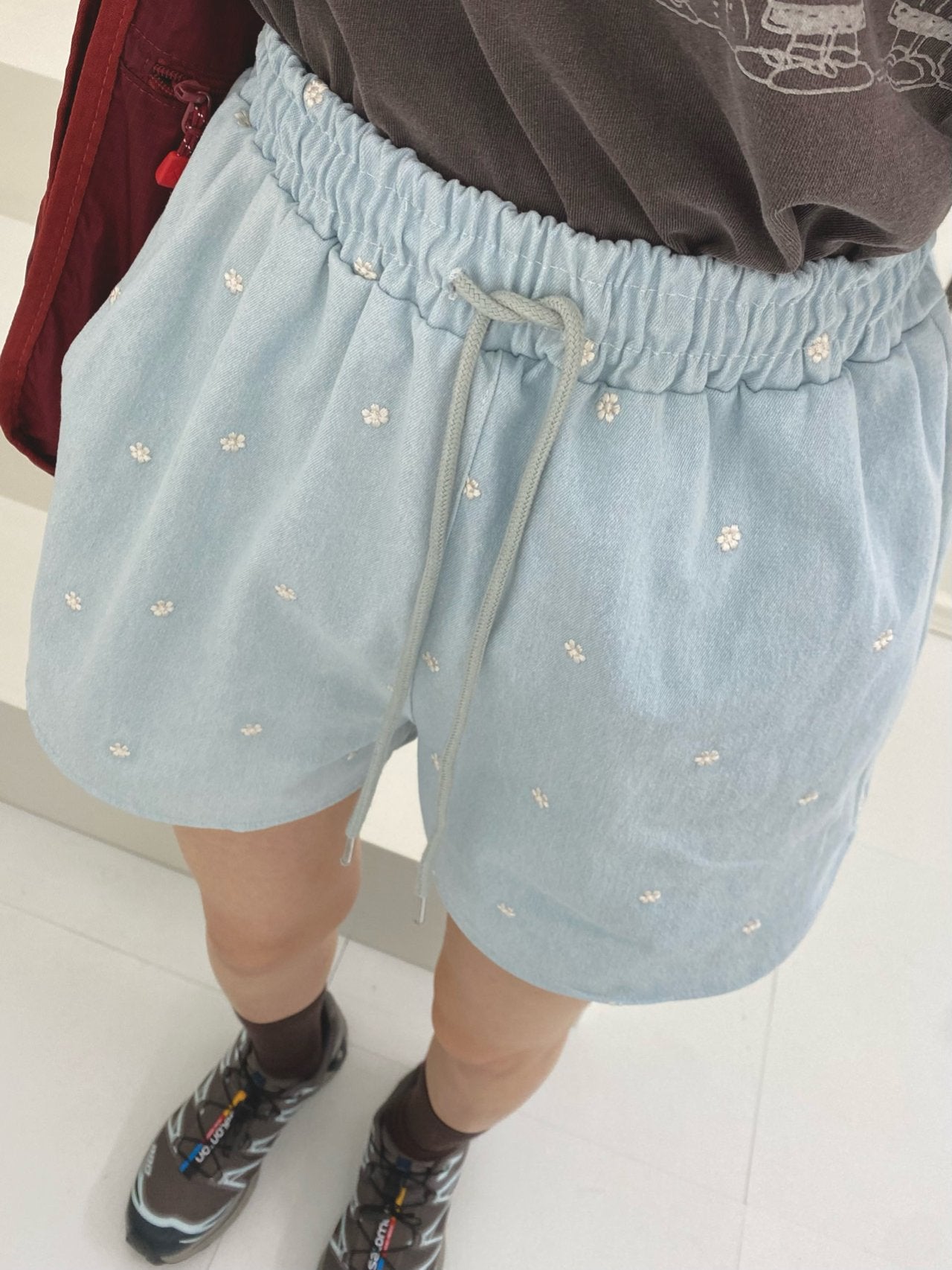 Embroidery Denim Short Pants
